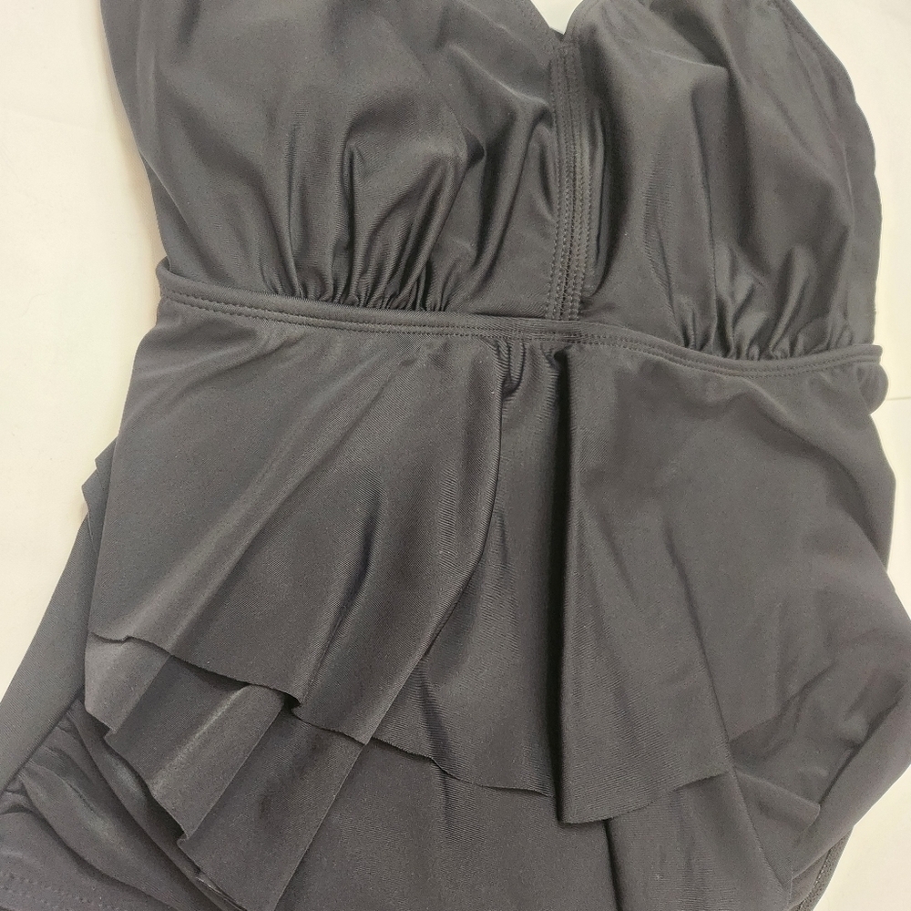 3/$25 BloomChic solid black one pice swimsuit size 14-16 NWT adjustable straps - Picture 2 of 10